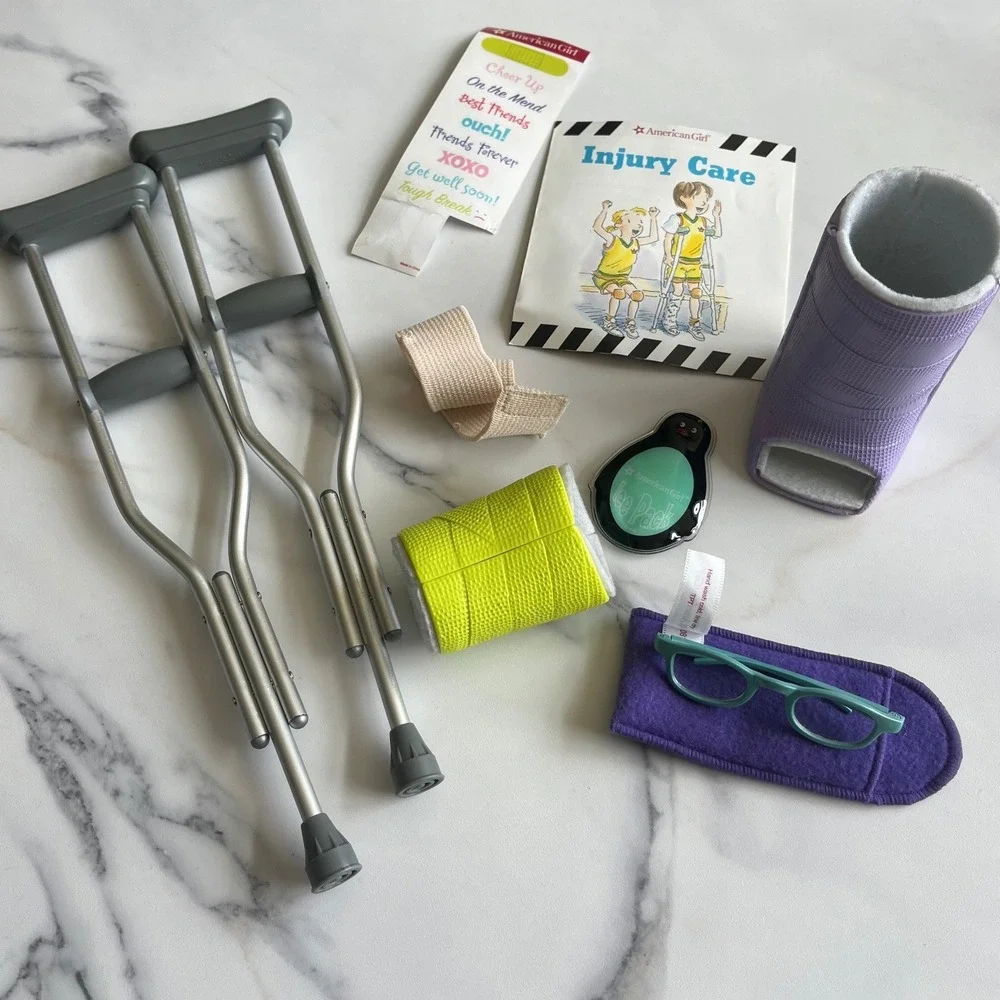 American Girl Doll Injury Care Set Crutches Cast Glasses Penguin Ice Pack